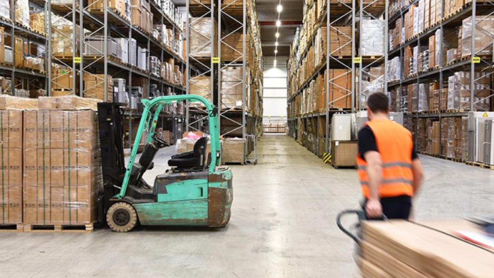 asset tracking in warehousing and logistics